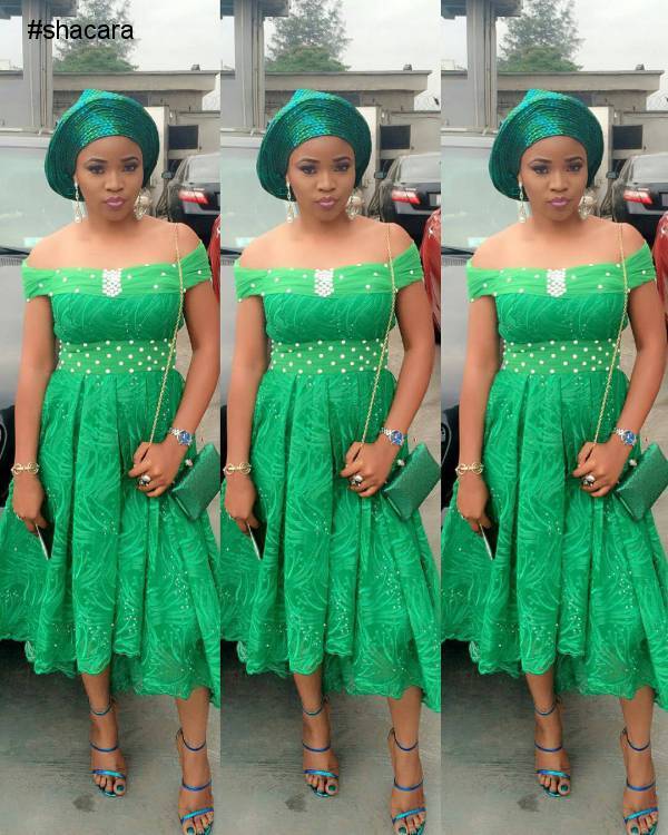 African Fashion Styles For Ladies To Rock To Their Friends Traditional Weddings