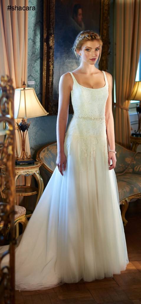 SOUTH AFRICA’S ELBETH GILLIS “ENCHANTING” BRIDAL COLLECTION