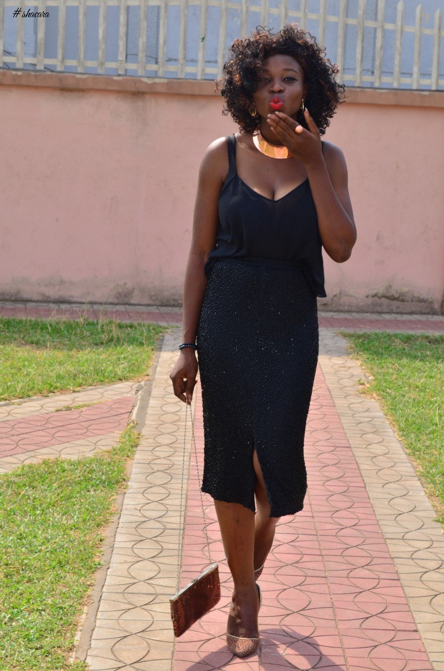 IS STYLE BLOGGER DESOLA MAKO