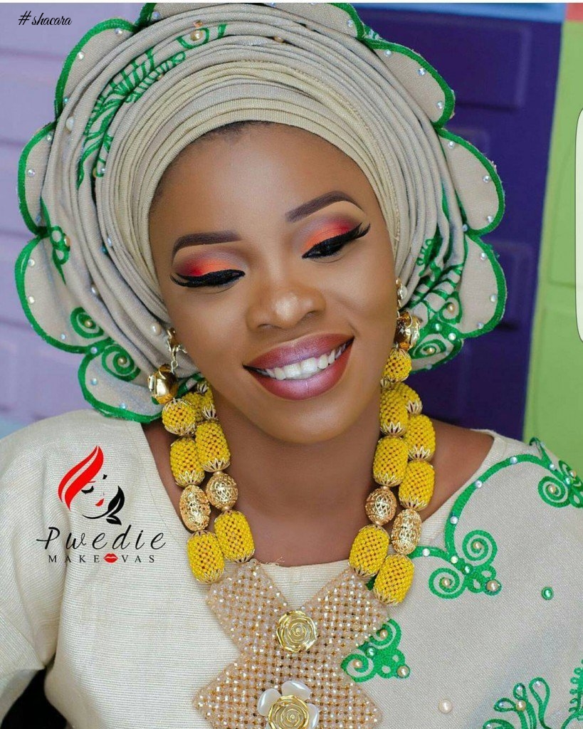 GELE + MAKEUP INSPIRATIONAL PICTURES