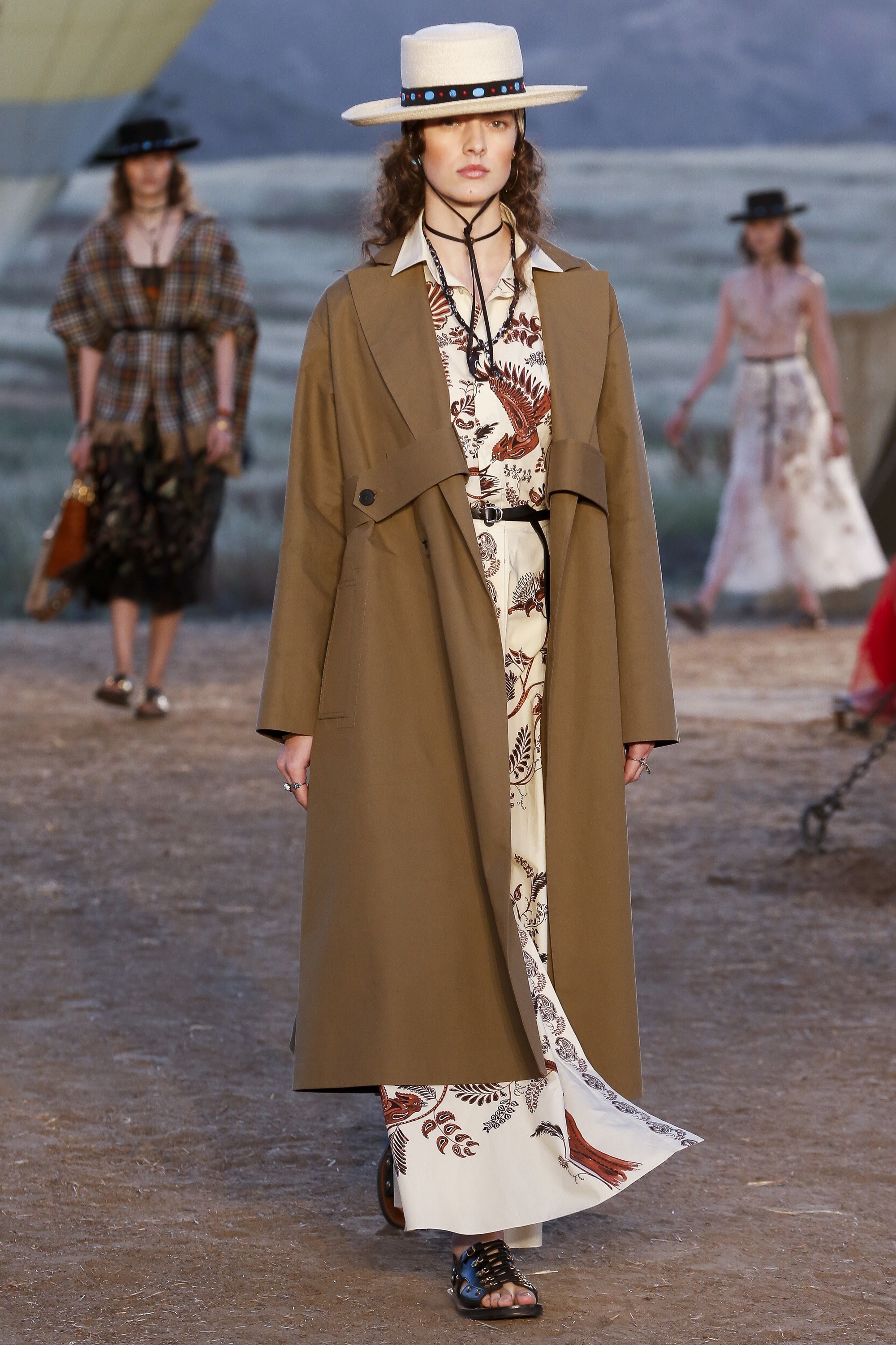 Dior in the Desert! Photos from Christian Dior Cruise 2018 Runway Show