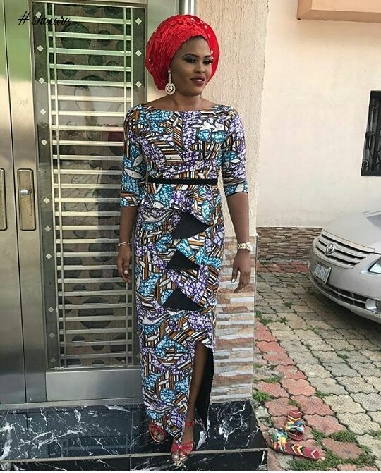 CHECK OUT THESE CHIC AND PRETTY ANKARA STYLES