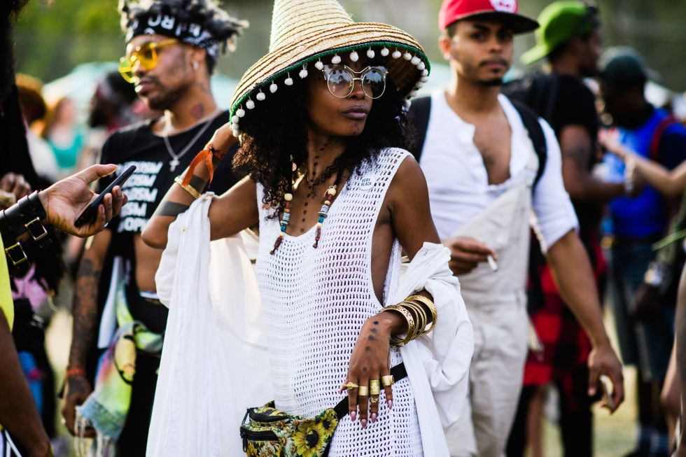 All The Best Street Style Funkiness From Afropunk 2017