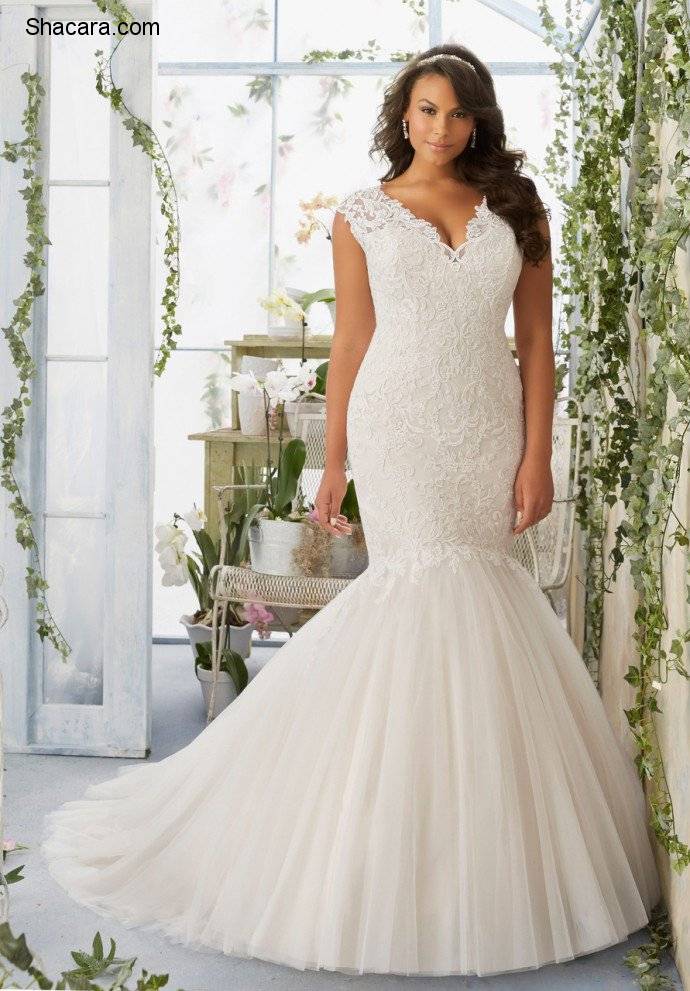 WEDDING GOWNS FOR CURVY WOMEN