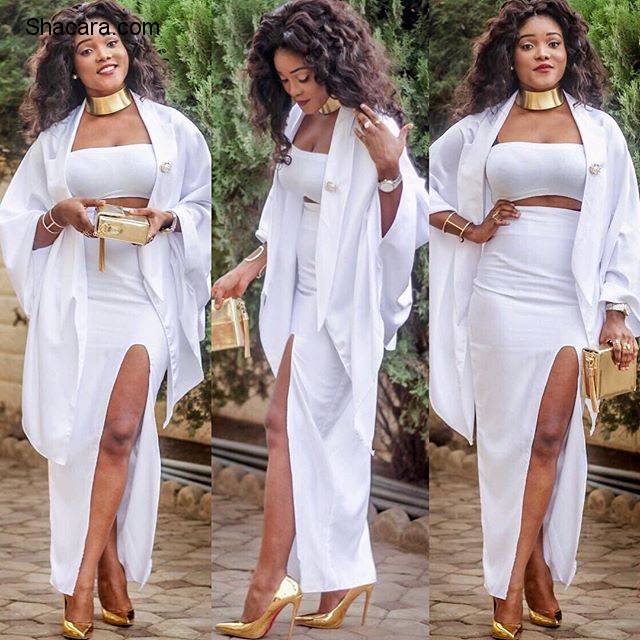 THE CELEBRITY STYLIST, AKOSUA_VEE IS OUR WOMAN CRUSH