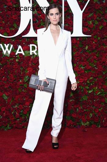 Red Carpet Glam! Cate Blanchett, Anna Wintour, Lupita Nyong’o, Uzo Aduba, More At The 70th Annual Tony Awards