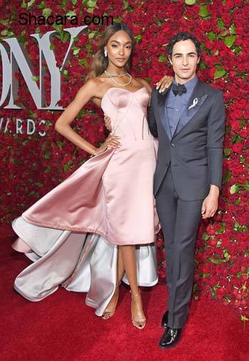 Red Carpet Glam! Cate Blanchett, Anna Wintour, Lupita Nyong’o, Uzo Aduba, More At The 70th Annual Tony Awards