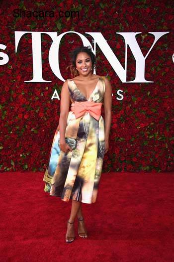 Red Carpet Glam! Cate Blanchett, Anna Wintour, Lupita Nyong’o, Uzo Aduba, More At The 70th Annual Tony Awards