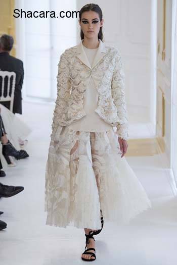 Fall 2016/17 Paris Couture Week: Christian Dior