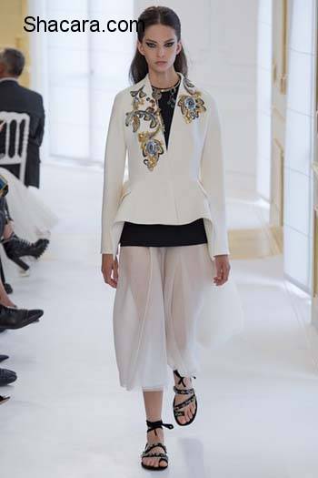 Fall 2016/17 Paris Couture Week: Christian Dior