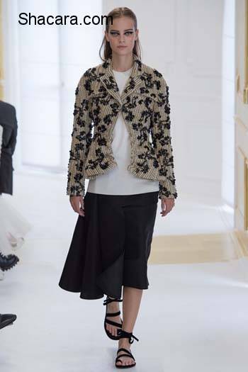 Fall 2016/17 Paris Couture Week: Christian Dior