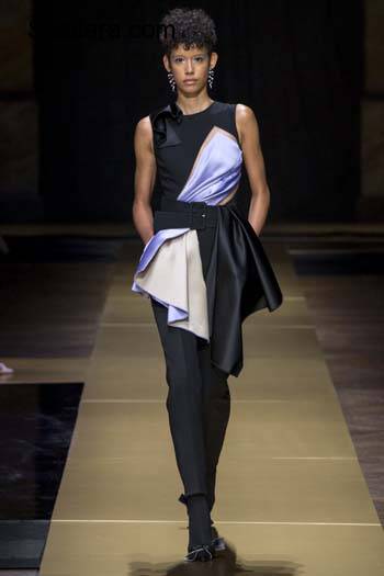 Fall 2016/2017 Paris Couture Week: Mayowa Nicholas, Bella Hadid, Irina Shayk, More Walk For Atelier Versace