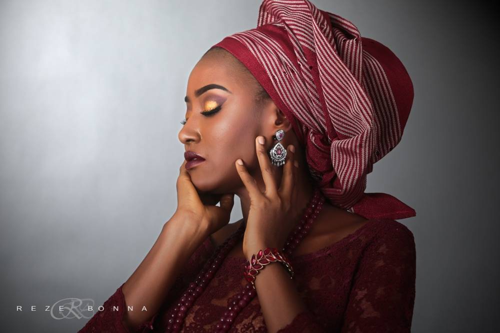 Hot Shots: Reze Bonna Gives Us An Amazing Set Of Gele Images Titled ‘Who’s Adorning?’