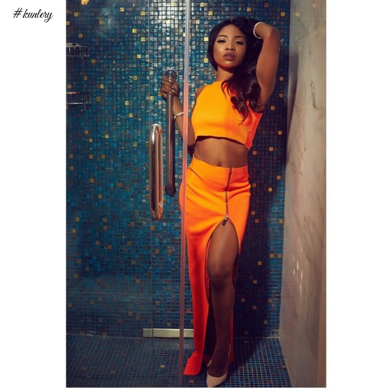 NIGERIAN MUSICIAN MOCHEDDAH LAUNCHES HER OWN CLOTHING LINE