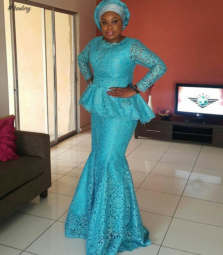 ASO EBI STYLES THAT WILL ANNOUNCE YOUR ENTRANCE AT ANY OWAMBE PARTY