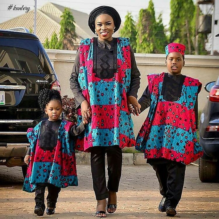 CUTE FAMILY MATCHING OUTFITS PHOTOS