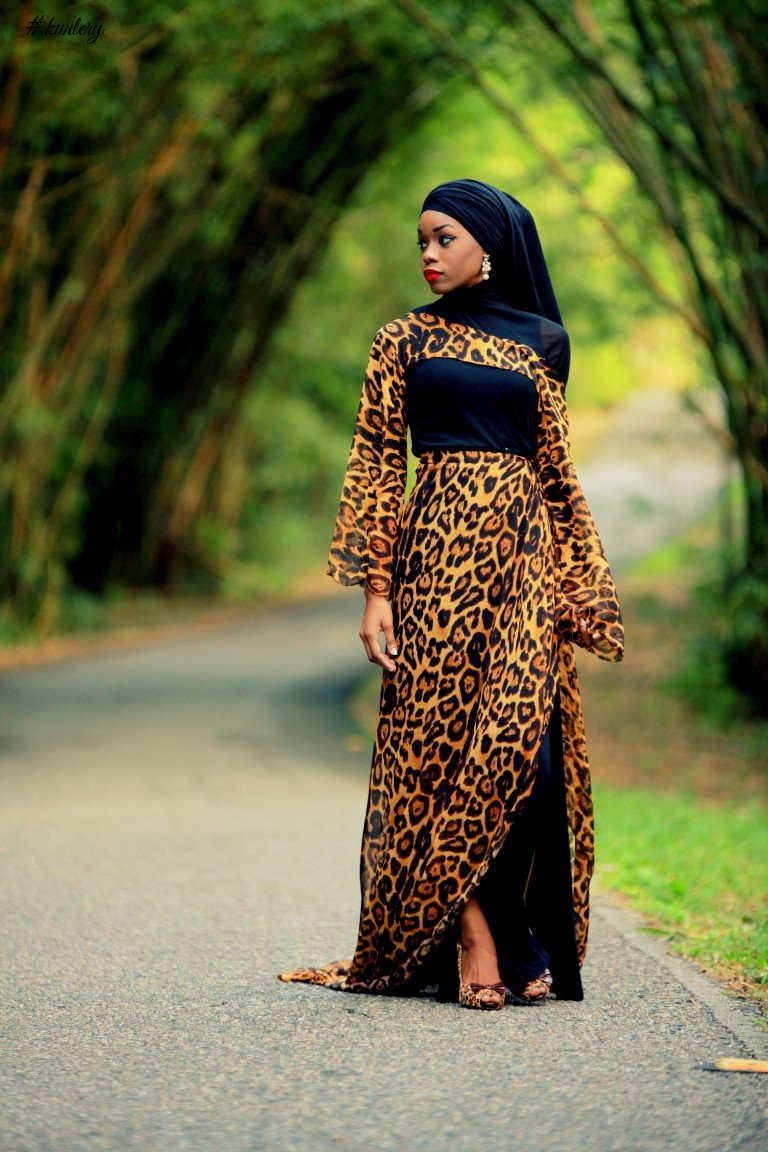 MUSLIM AND HIJAB FASHION INFLUENCER, NABALLAH CHI