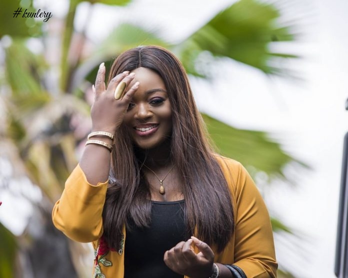 Jackie Gives Us A Taste Of Fabulousity In Yellow Cardigan For Her Birthday