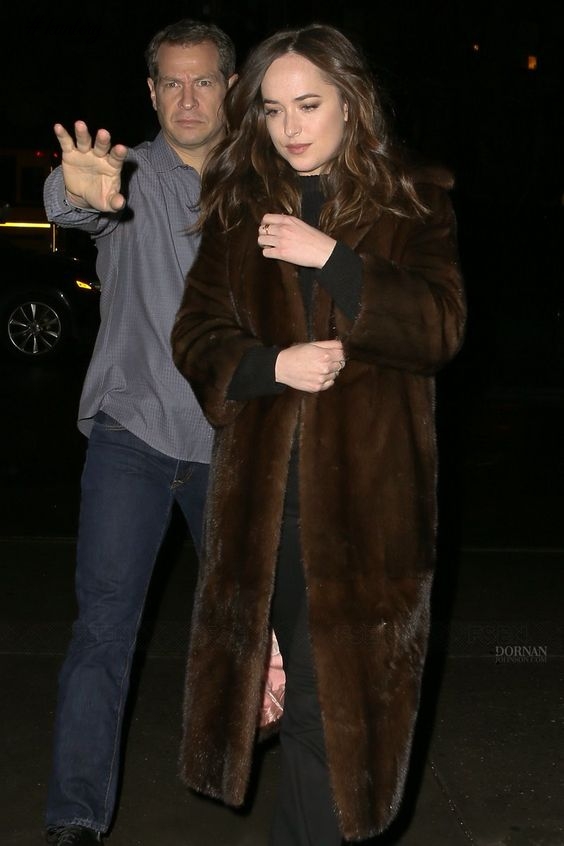 20 Celebrities Rockin The Mink Fur Style