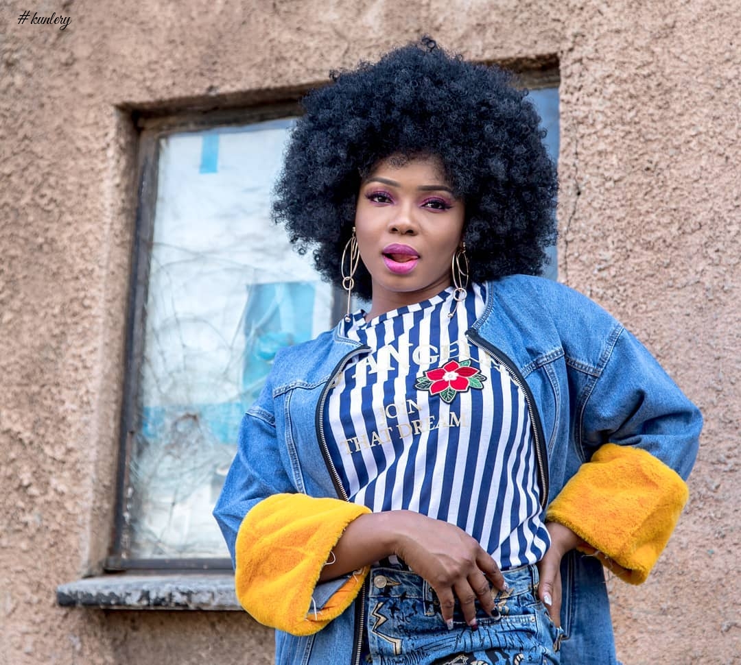 15 Times Nigerian Songstress Yemi Alade Proves She Is #1 With To Braids & Afro Hair