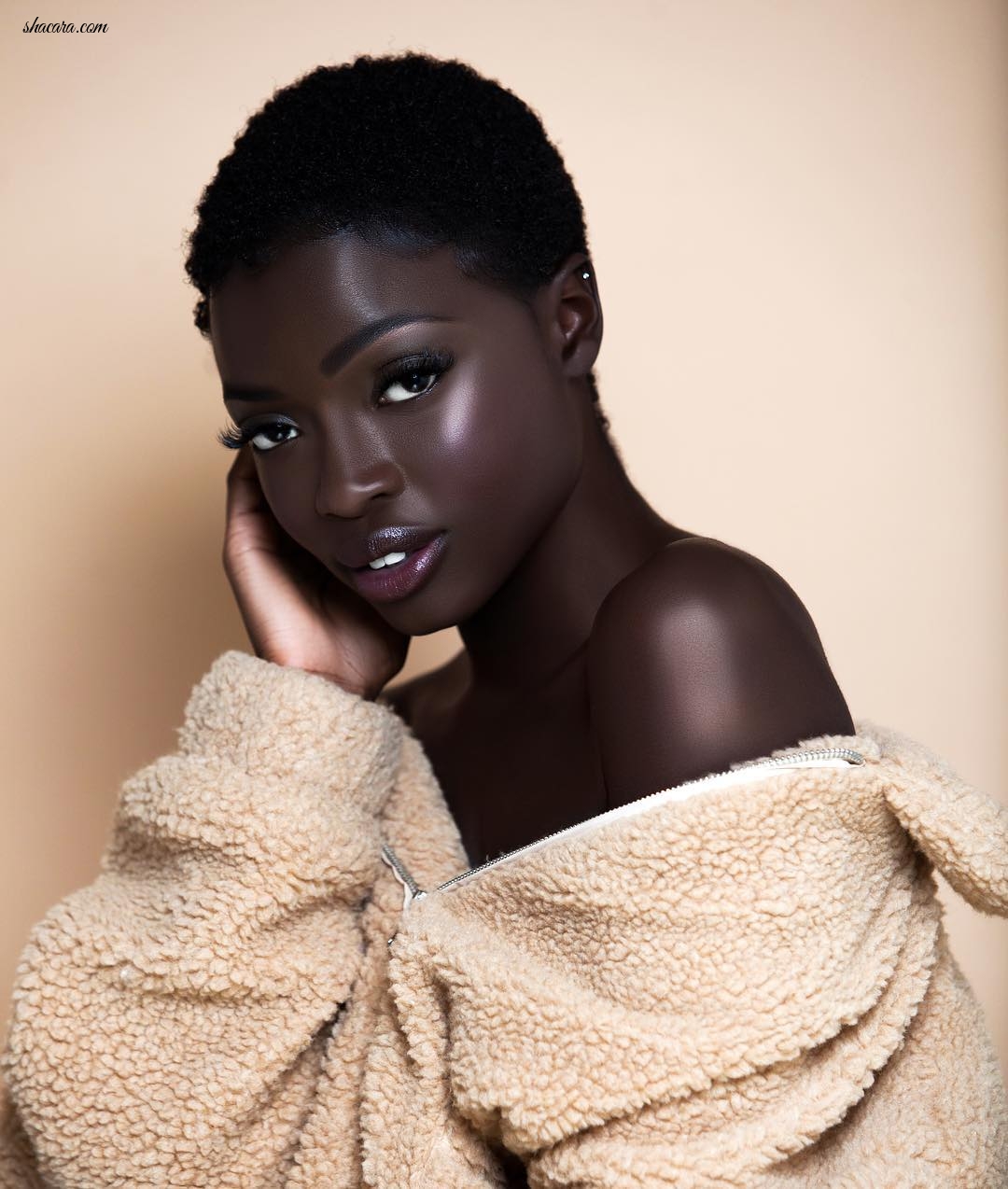 Once You Gaze At Her You Won’t Be Able To Take Your Eyes Off; Meet Senegalese Beauty Soukeyna