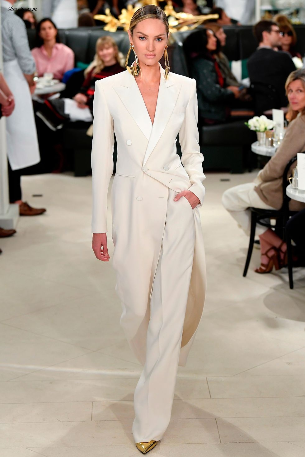 #NYFW: Gold Sequins, Metallics And Pleats Were The Order Of The Day At Ralph Lauren