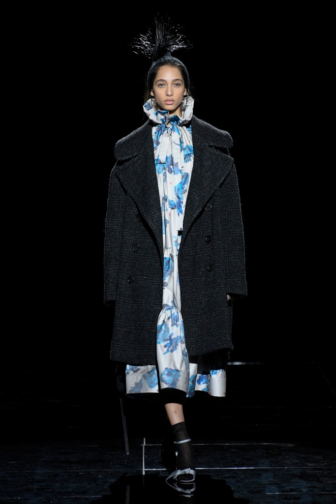 Marc Jacobs Closes Out #NYFW2019 With A Dramatic Fall/Winter 19 Collection