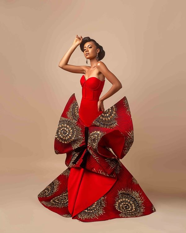 In a romantic season spirit, Nigerian couturier, Maison De Helen has just released a jaw-dropping post-Valentine campaign seasoned with the art of statement dressing.  Creatively directed by Smart Courage, the single campaign