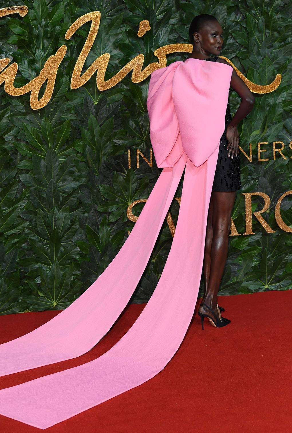 Why Enormous Bows Are This Year's Biggest Red Carpet Trend