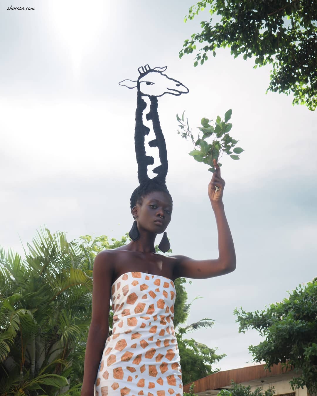 This Extremely Beautiful Ivorian, Laetitia, Amaze The World With Hair Tremendous Art