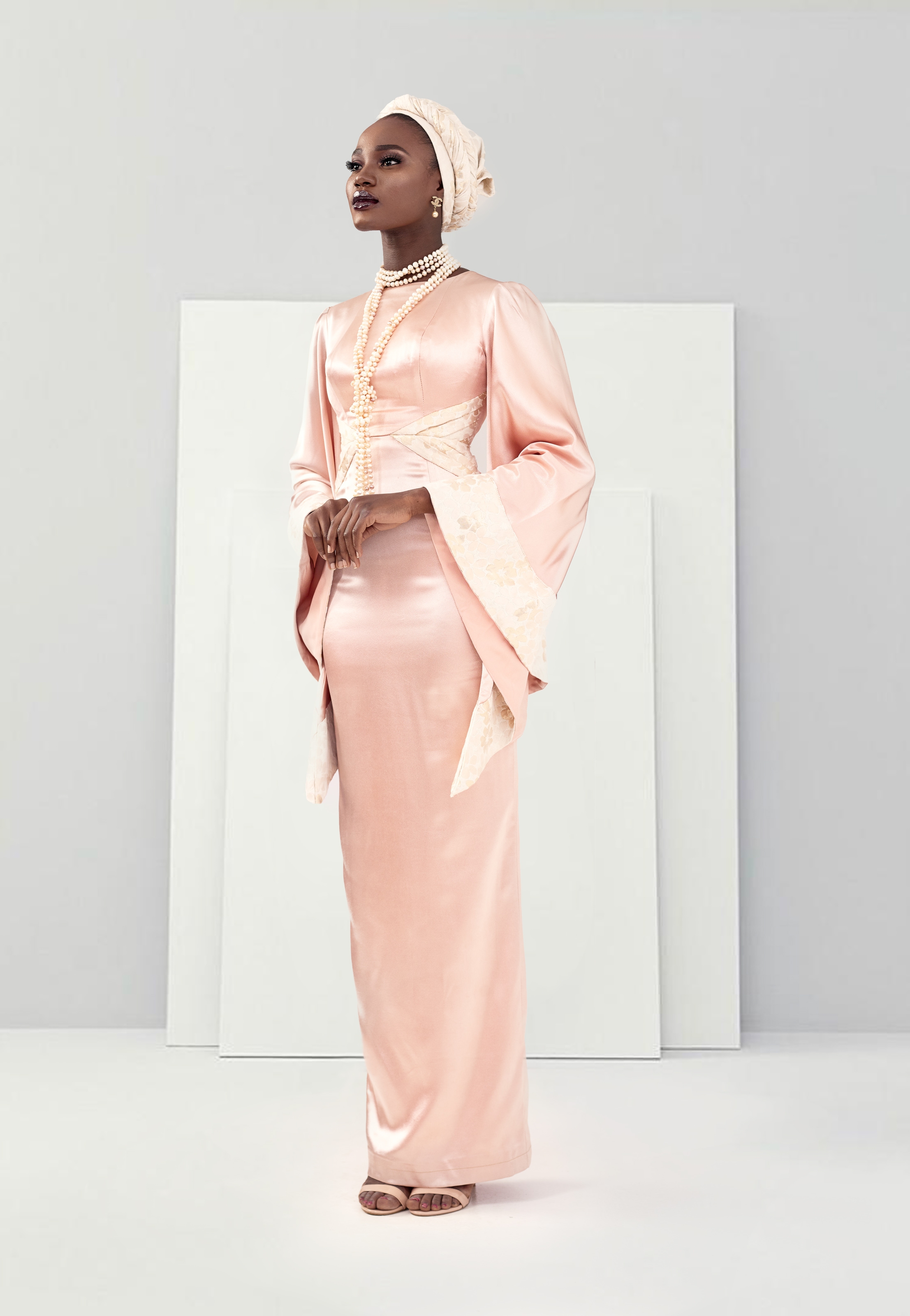 Glamorous, Understated & Classy! Nouva Couture Unveils SS19 Collection Tagged “Undone Glamour”