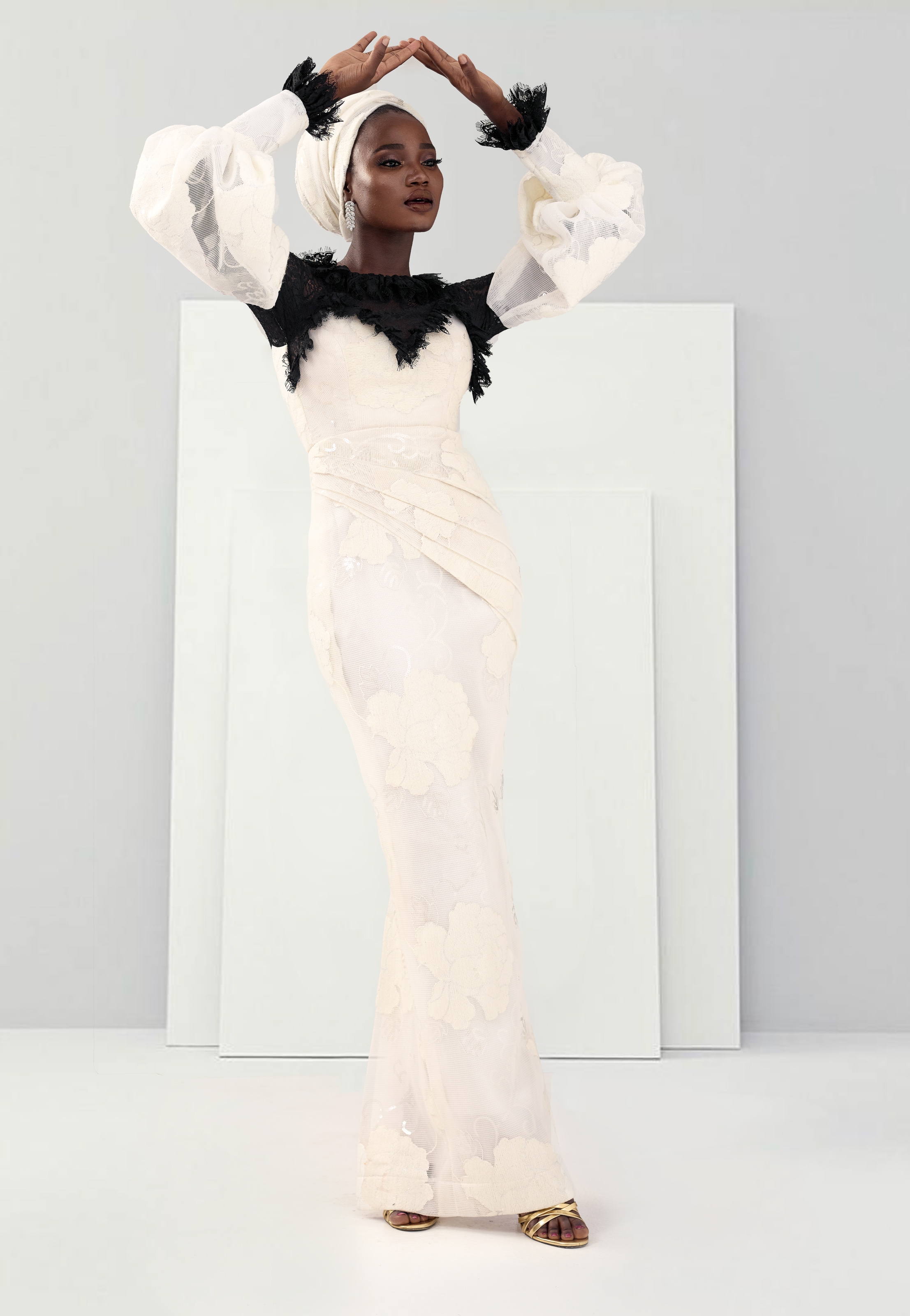 Glamorous, Understated & Classy! Nouva Couture Unveils SS19 Collection Tagged “Undone Glamour”