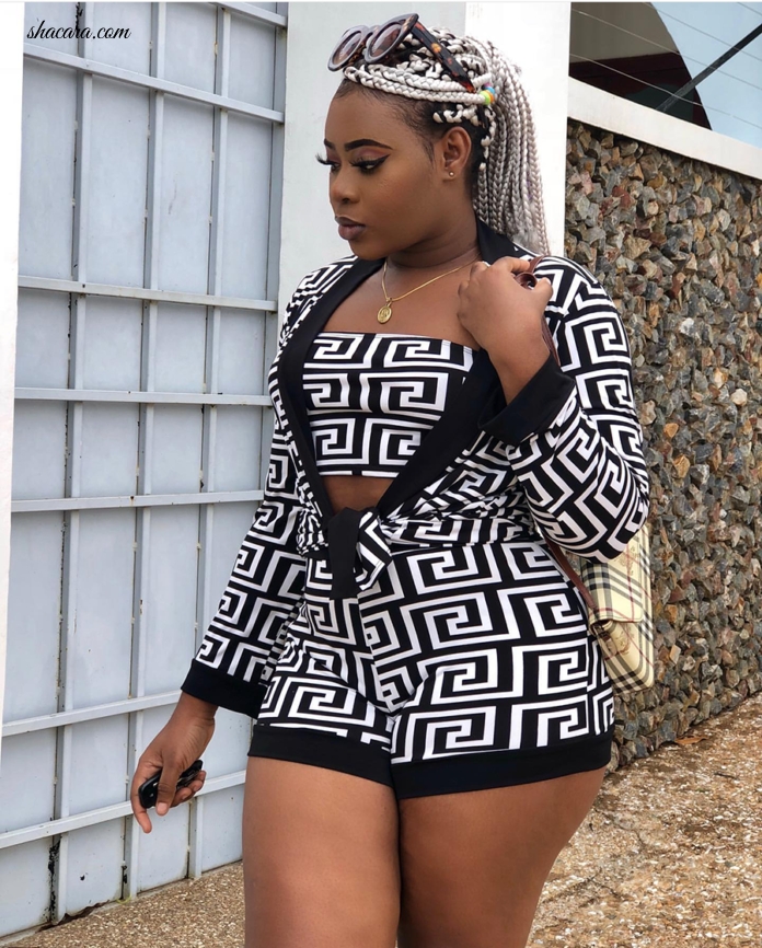 #STYLEGIRL: Ghanaian Slay Queen Just Gave Us Some Fabulous Monochrome Fashion Goals