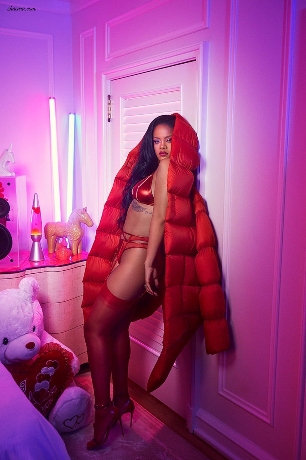 Rihanna Sizzles In Savage X Fenty’s Valentine 2020 Collaboration Campaign