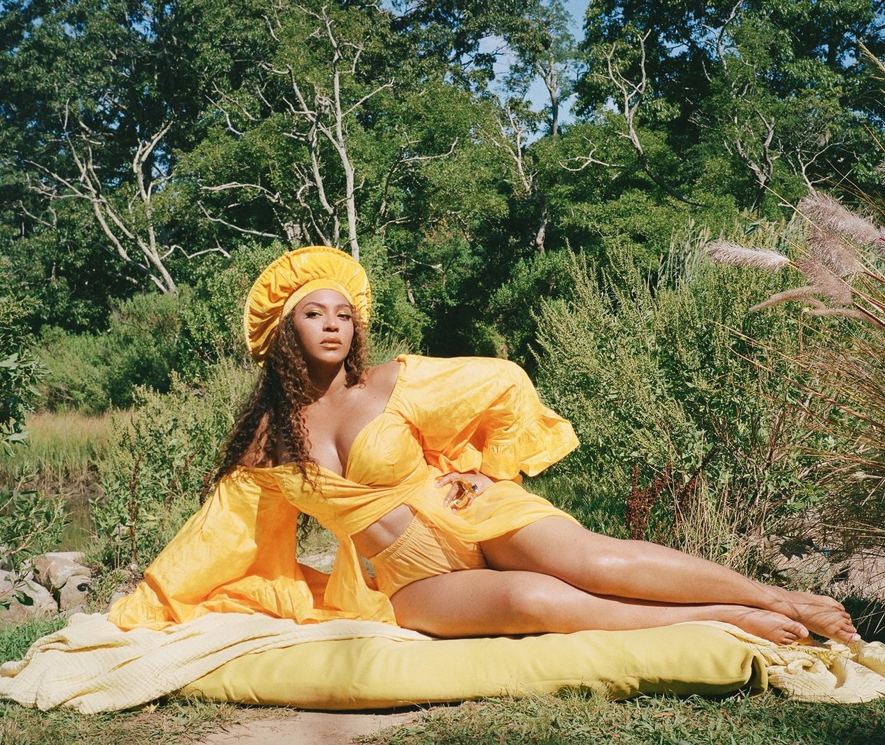 Beyoncé Releases More Stunning Outtakes From The Set Of “Brown Skin Girl” Video