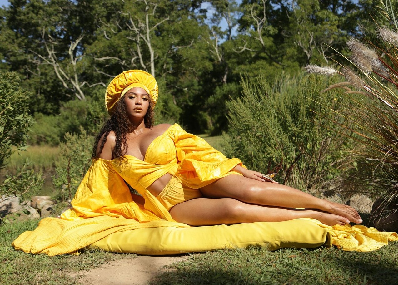 Beyoncé Releases More Stunning Outtakes From The Set Of “Brown Skin Girl” Video